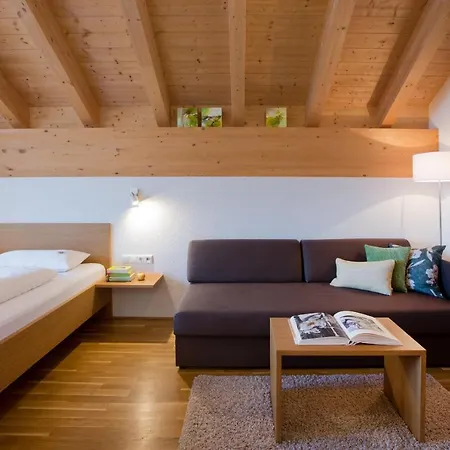 Berg 170 Apartment